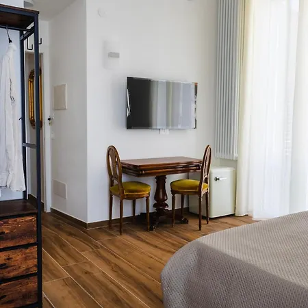 Crisafi Luxury Flat